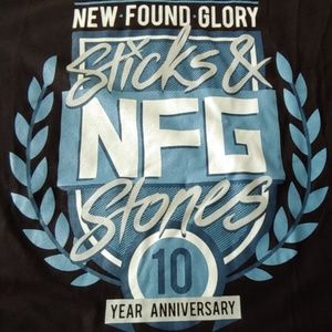 New Found Glory Sticks and Stones T-shirt NWT
